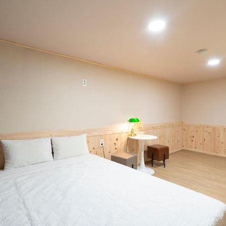 New Jeju Hotel Kültér fotó
